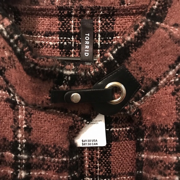 NWT Plus Size Torrid Brown Tunnel Neck Cape Poncho Fashionable - Picture 7 of 13